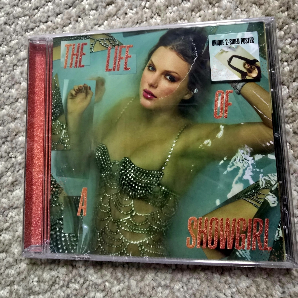Taylor Swift Life Of A Showgirl Cd